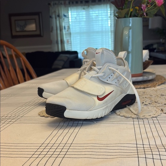 Nike Air Max Trainer 1 - Picture 1 of 13